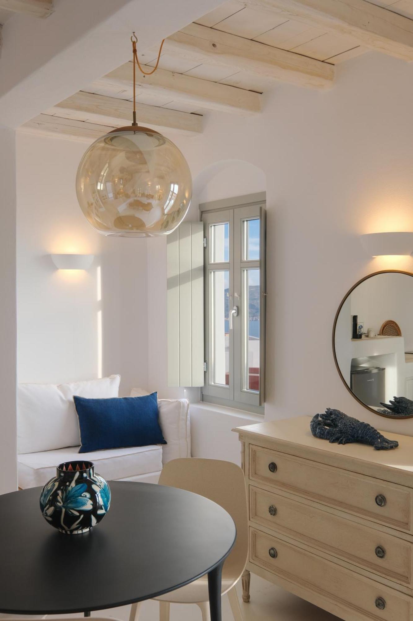 Odyssey Rock Milos Sunset Suites Plaka  Extérieur photo