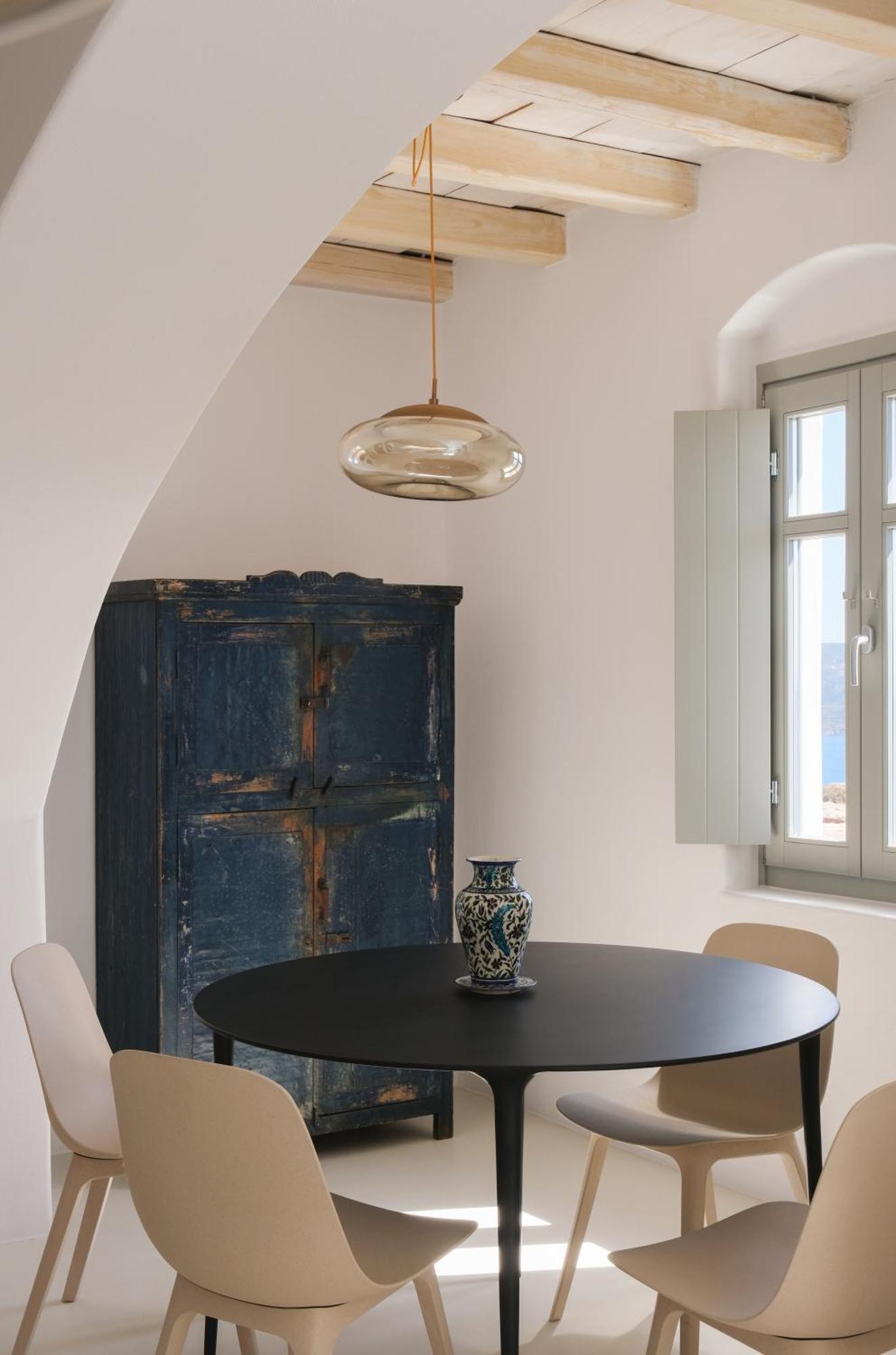 Odyssey Rock Milos Sunset Suites Plaka  Chambre photo